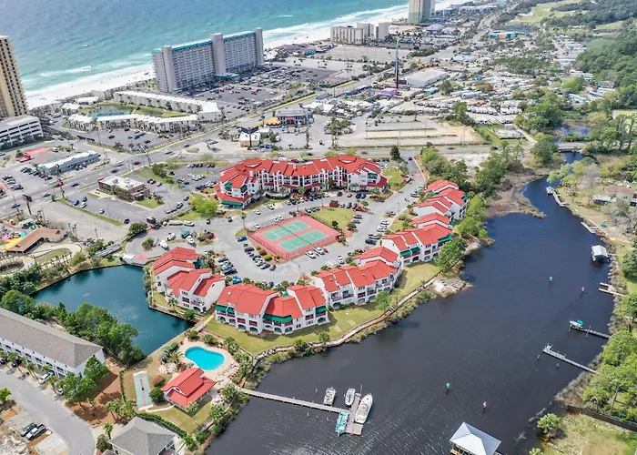 St Thomas Square By Panhandle Getaways